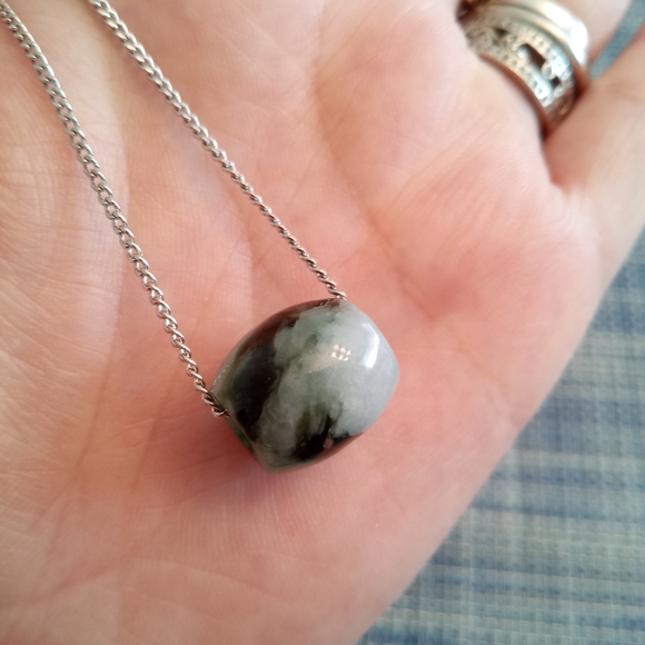 Natural Burmese Jadeite Barrel Pendant - Picture 8 of 8